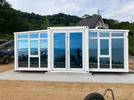 3 침실 확장 가능한 컨테이너 하우스 고급 사전 제조 캠프 모듈형 오두막